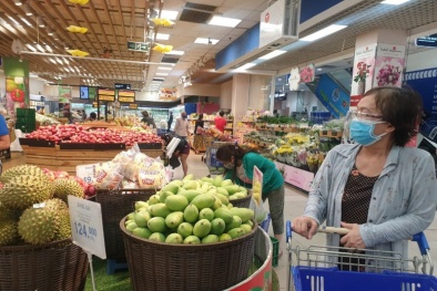 Thủ tướng chỉ đạo tiếp tục đẩy mạnh phát triển thị trường trong nước, kích cầu tiêu dùng