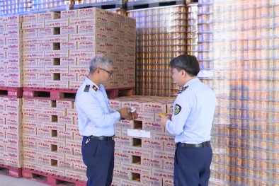 Bắc Ninh: Đột nhập xưởng sản xuất, thu giữ trên 200.000 sản phẩm xâm phạm quyền nhãn hiệu Redbull