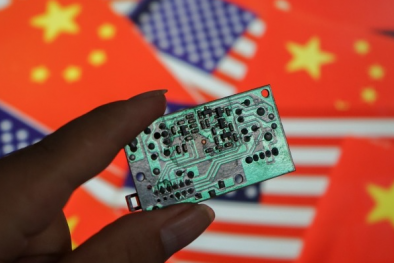 Chuyên gia Trung Quốc cảnh báo nên thận trọng khi mua chip Mỹ vì 'không còn an toàn'