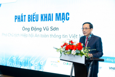 Đẩy mạnh hợp tác bảo vệ trẻ em trên môi trường mạng