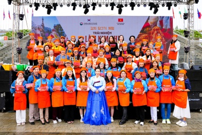 Tưng bừng giao lưu văn hóa Hàn - Việt đa sắc màu tại Đà Lạt