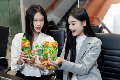 Dân văn phòng rủ nhau giảm stress, săn các giải thưởng trị giá 5,6 tỷ đồng từ Trà Xanh Không Độ 