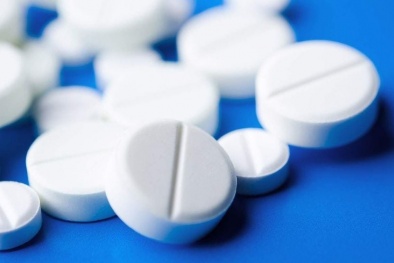 Người cao tuổi sử dụng paracetamol thường xuyên có thể gây suy tim, loét dạ dày