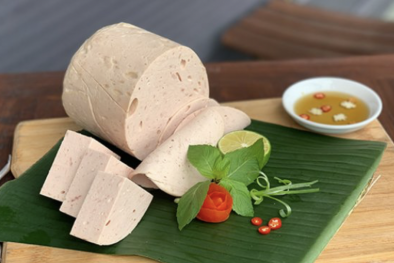 Tràn lan đồ ăn nhà làm dịp cận Tết 2025 nhãn mác không đầy đủ đe dọa an toàn thực phẩm