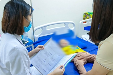 Cảnh báo rối loạn ý thức sau khi uống oresol pha quá đặc