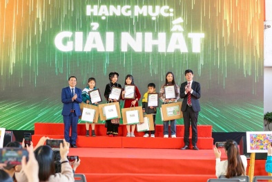 Trao giải cuộc thi vẽ tranh về Bảo vệ môi trường trong học đường chủ đề ‘Ngôi trường xanh’