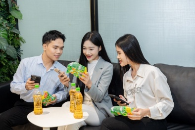 Uống Trà Xanh Không Độ, một phụ nữ bất ngờ trúng 25 triệu đồng