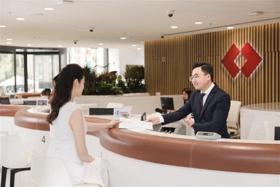 Techcombank hỗ trợ khách hàng gấp rút hoàn thiện cập nhật giấy tờ tuỳ thân và đăng ký sinh trắc học