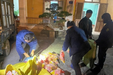 Hà Giang phát hiện lượng lớn xúc xích không rõ nguồn gốc xuất xứ