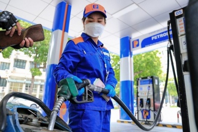 Giá xăng ngày mai có thể giảm