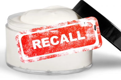 Thu hồi kem dưỡng ẩm Ultra Repair Cream do không được FDA kiểm định