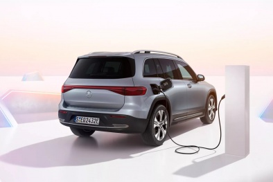 Triệu hồi hơn 7.000 xe Mercedes EQB có nguy cơ cháy do lỗi pin