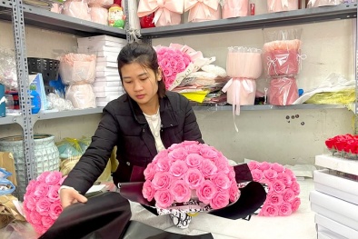 Thị trường quà tặng Valentine: Sản phẩm theo trend lên ngôi