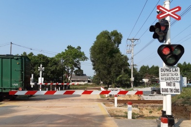 Xây dựng quy chuẩn kỹ thuật quốc gia về hệ thống thiết bị phòng vệ đường ngang cảnh báo tự động