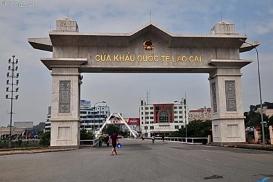 Vì sao xuất khẩu hàng hóa qua cửa khẩu Lào Cai giảm 40%?