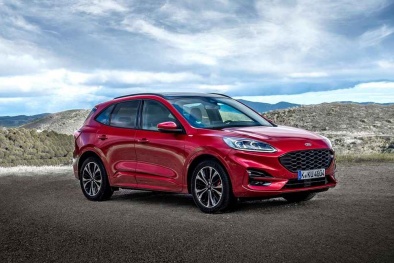 Ford triệu hồi mẫu xe Kuga Plug-in Hybrid do nguy cơ chập mạch pin