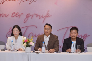 Lập biên bản 'Cuộc gặp gỡ thân tình' của Công ty Cổ phần Tập đoàn Chị Em Rọt 