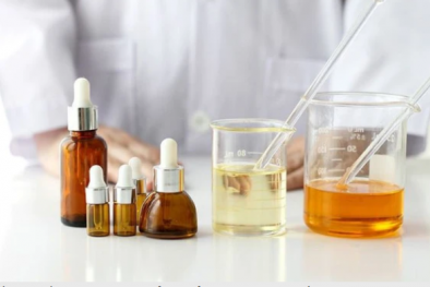 Bác sĩ Bệnh viện K chỉ ra các hóa chất có thể gây ung thư trong mỹ phẩm