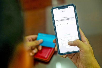 Chuyên gia cảnh báo nhiều rủi ro khi nhận mã OTP qua tin nhắn SMS 