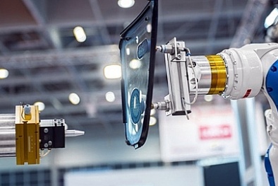 Con đường duy nhất để đưa đất nước phát triển và nâng cao đời sống cho nhân dân