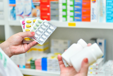 Hà Nội thu hồi chứng nhận kinh doanh dược của một số đơn vị trên địa bàn