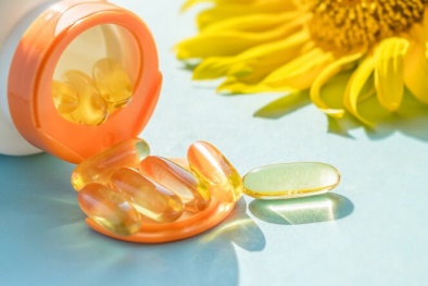 Viên uống chống nắng chỉ là quảng cáo, cần thận trọng khi dùng