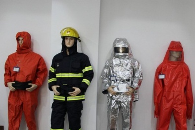 TCVN 7205:2025 đối với quần áo bảo vệ - bảo vệ chống lửa