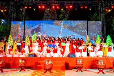 Vang xa tiếng hát đoàn viên Công đoàn ngành Giáo dục và Đào tạo TP.Vĩnh Yên