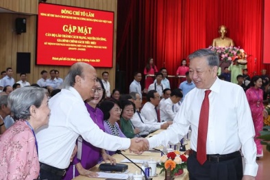 Những đóng góp và sự hy sinh to lớn, vĩ đại của cán bộ, chiến sĩ, nhân dân trong hai cuộc kháng chiến thần thánh của dân tộc làm non sông đất nước vang khúc khải hoàn, trường tồn và phát triển