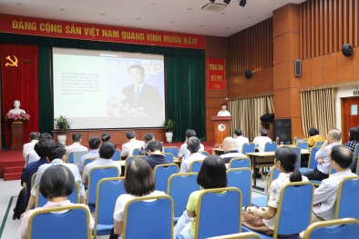 'Tần số là tài nguyên càng dùng càng không cạn kiệt, còn làm cho đất nước phát triển'