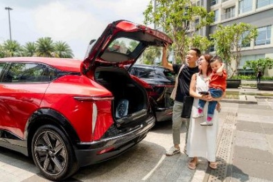 VinFast VF 7 chinh phục gia đình Việt nhờ công nghệ an toàn vượt phân khúc