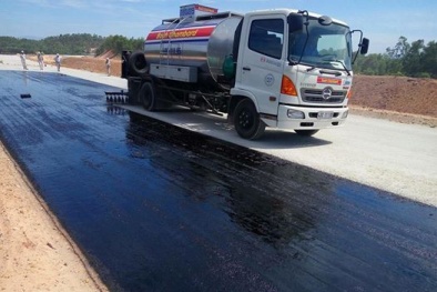 TCVN 14270:2024 về yêu cầu thiết bị thi công nhựa đường a xít thấm bám