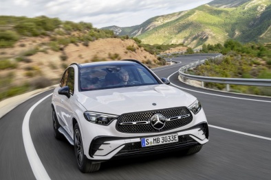 Mercedes-Benz Mỹ triệu hồi gần 32.000 xe do lỗi hộp cầu chì