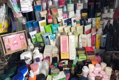 Mùa hè, người tiêu dùng cảnh giác mỹ phẩm kém chất lượng