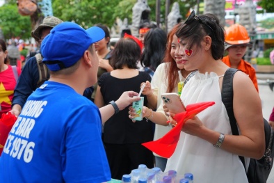 Vinamilk hòa cùng niềm vui của ngày hội thống nhất non sông