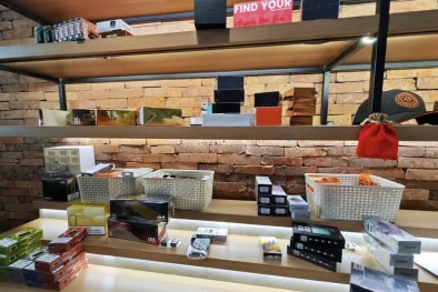 Thuốc lá điện tử vẫn len lỏi trên thị trường 