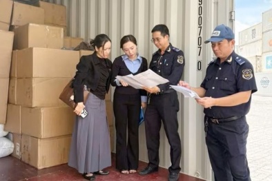 Thu giữ lô hàng thời trang giả thương hiệu MLB, Hugo Boss,... trị giá hơn chục tỷ đồng