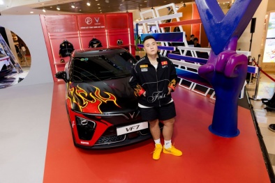 VinFast VF 7 'đậm chất chơi' của Fabo Nguyễn tạo cơn sốt với giới hypebeast