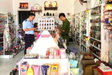 Mỹ phẩm trôi nổi: Vẻ ngoài bắt mắt, hiểm họa khôn lường