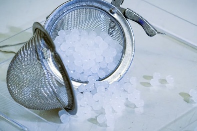 Biến hạt vi nhựa thành thiết bị phát hiện vi khuẩn trong nước thải 