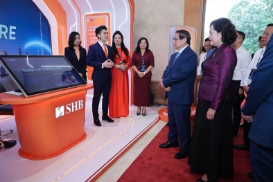 Giải pháp thanh toán tích hợp của SHB được giới thiệu trước Thủ tướng Phạm Minh Chính