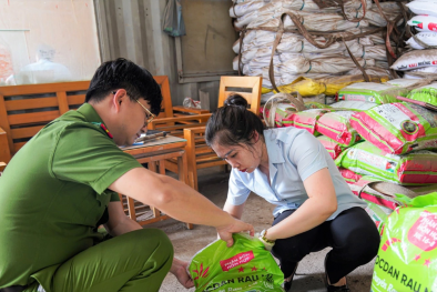 Triệt phá cơ sở sản xuất hàng nghìn tấn phân bón giả: Hồi chuông cảnh báo về vấn nạn nhức nhối