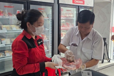 Nhiều cơ sở kinh doanh của C.P tại Sóc Trăng hết hiệu lực giấy chứng nhận an toàn thực phẩm