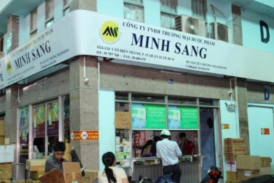 Cảnh báo: Mỹ phẩm 'lệch chuẩn', thuốc không phép tràn lan tại TP.HCM