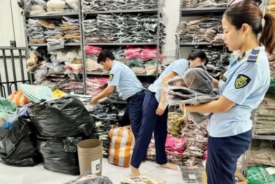 Thủ tướng yêu cầu tiếp tục đẩy mạnh cao điểm ngăn chặn buôn lậu, gian lận thương mại, hàng giả