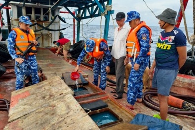 Phát hiện tàu chở 50.000 lít dầu DO trái phép ở vùng biển Tây Nam