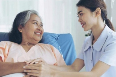 Nâng cao chất lượng cuộc sống với dịch vụ chăm sóc giảm nhẹ tại Phòng khám Gia đình Việt Úc