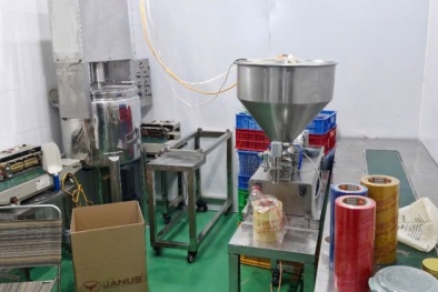 Triệt phá đường dây sản xuất, tiêu thụ mỹ phẩm giả bằng hóa chất quy mô lớn