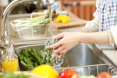 Nước rửa rau củ: Hiểu đúng để không rước họa từ “ảo giác an toàn”