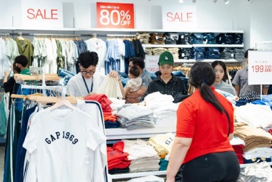 Hiện tượng mua sắm Vincom Red Sale ‘khuấy đảo’ thị trường bán lẻ mùa hè 2025